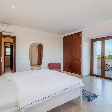 Es Pinarons Villa Santanyi